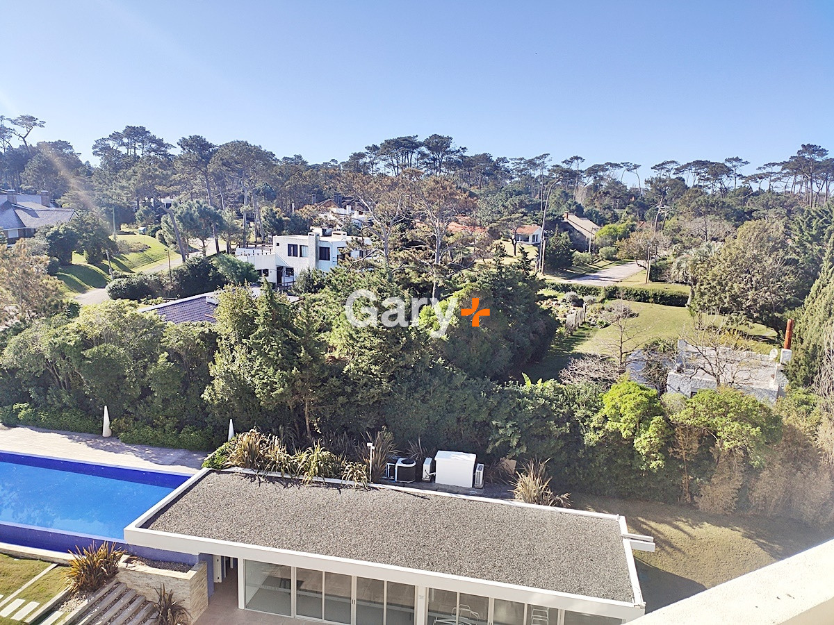 Apartamento ID.400 - Penthouse frente al mar, categoría y  punta del este