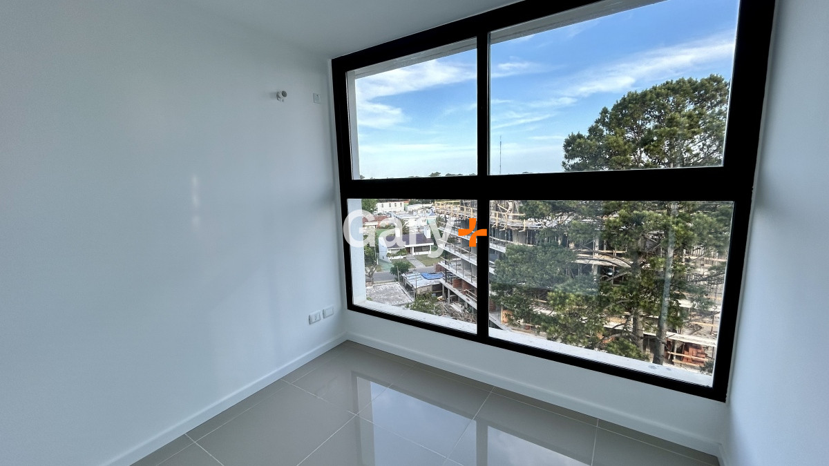 Apartamento ID.26813 - Apartamento en venta 3 dormitorios Punta del Este