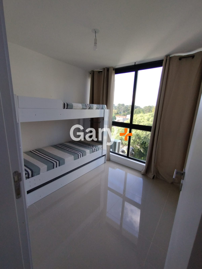 Apartamento ID.24913 - Apartamento de 3 dormitorios en venta Punta del Este