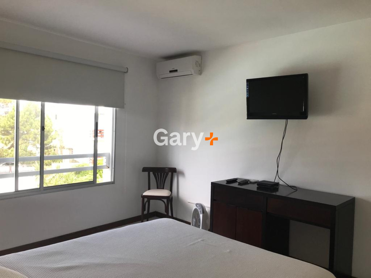 Apartamento ID.19316 - Departamento de 3 dormitorios frente al mar