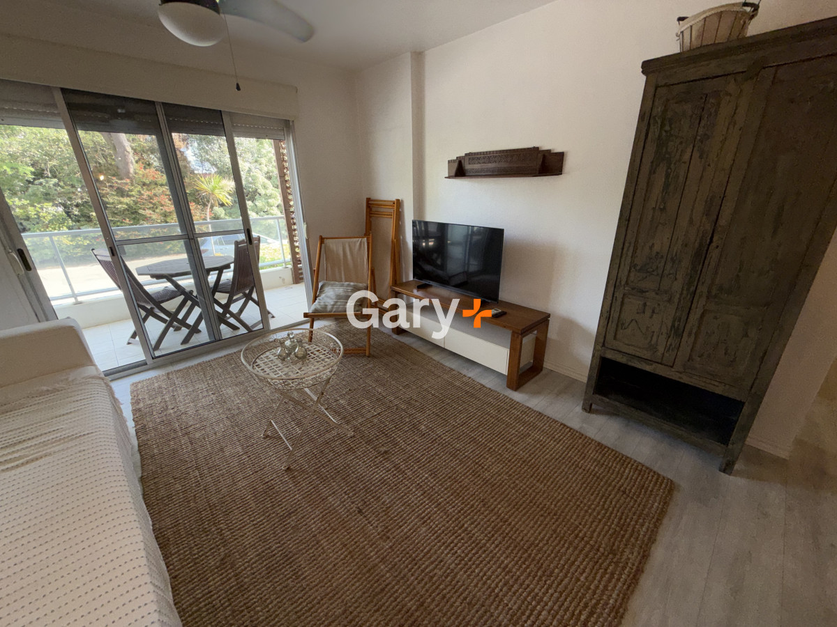 Apartamento ID.28870 - Excelente apartamento de 2 dormitorios con 2 baños 