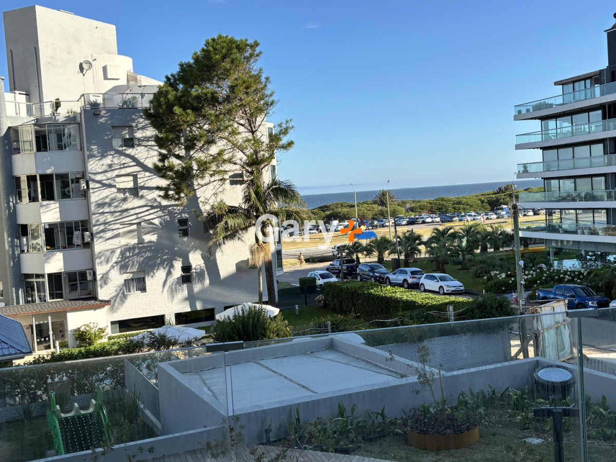 Apartamento ID.26189 - Apartamento de 2 dormitorios en alquiler, Playa Brava Punta del Este