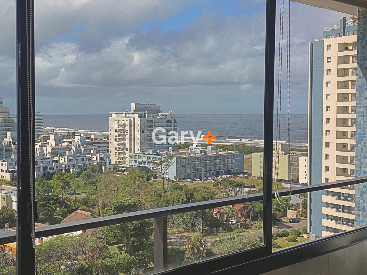 Apartamento ID.16837 - Apartamento de 2 dormitorios en venta Punta del Este