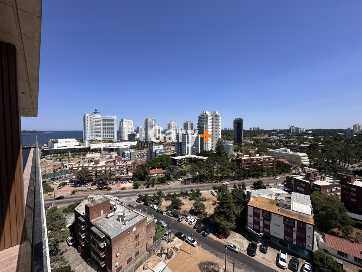 Apartamento ID.28637 - Apartamento en venta de 2 dormitorios Punta del Este