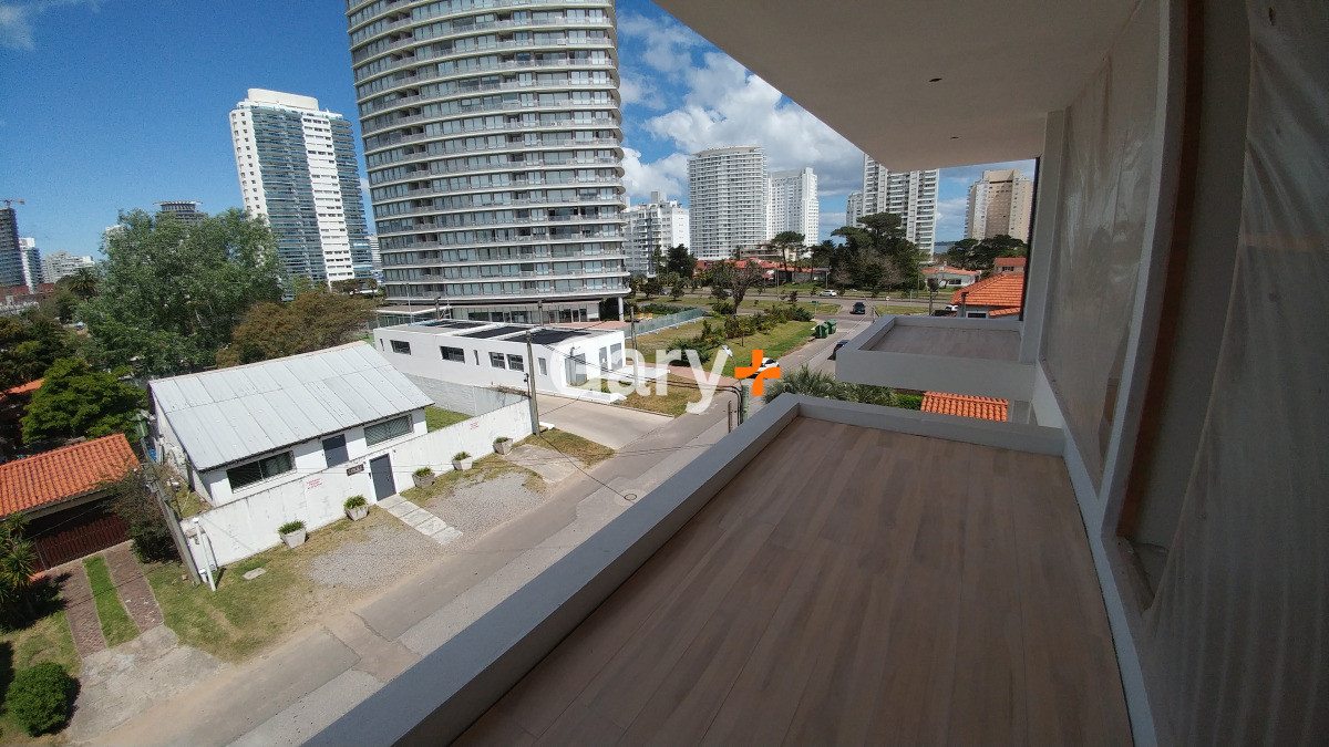 Apartamento ID.27750 - Apartamento de 2 dormitorios en venta, Punta del Este