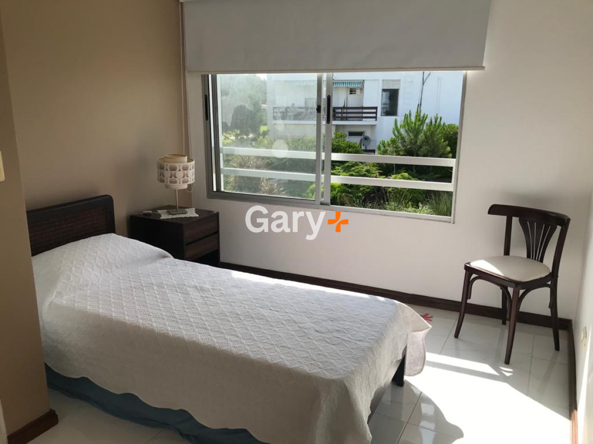 Apartamento ID.19316 - Departamento de 3 dormitorios frente al mar