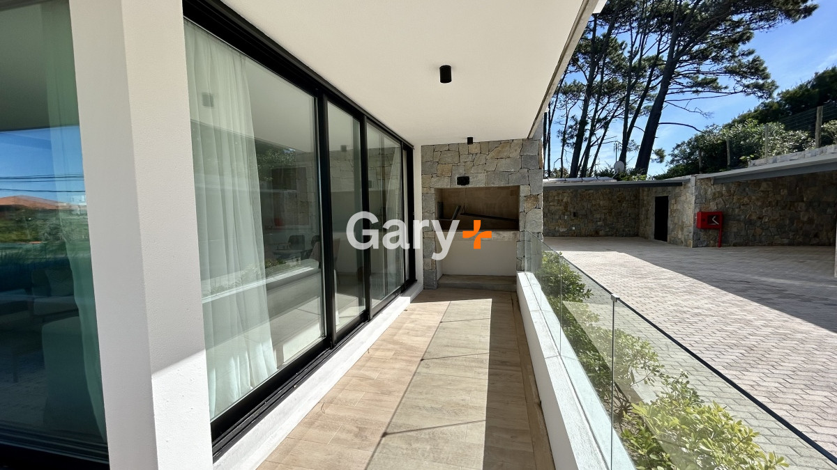 Apartamento ID.25499 - Apartamento de 2 dormitorios en venta Punta del Este