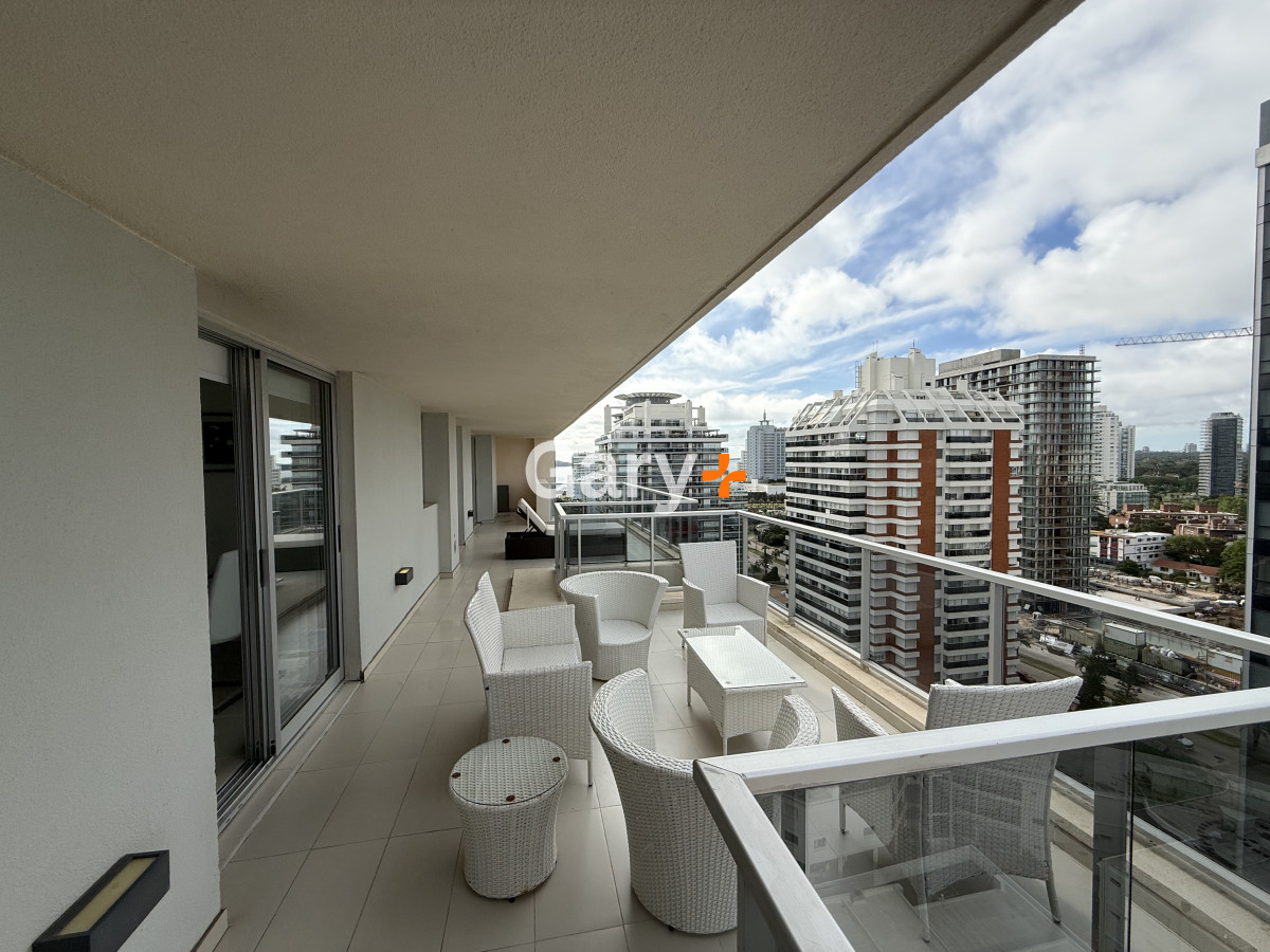 Apartamento ID.4299 - Apartamento en venta Playa Brava 3 dormitorios punta del este