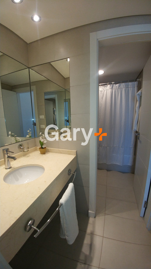 Apartamento ID.28844 - 3 dormitorios playa brava 