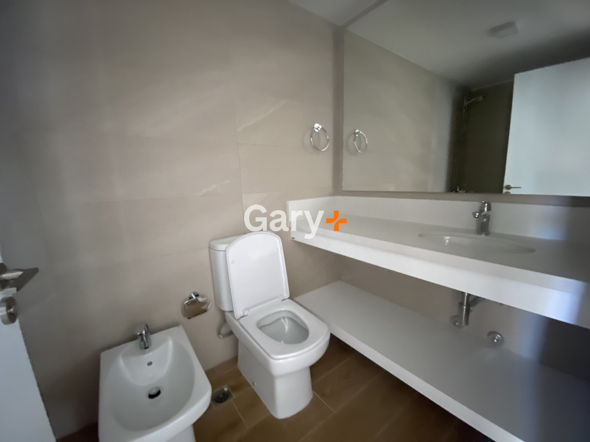 Apartamento ID.27358 - Apartamento de 2 dormitorios en venta, Punta del Este