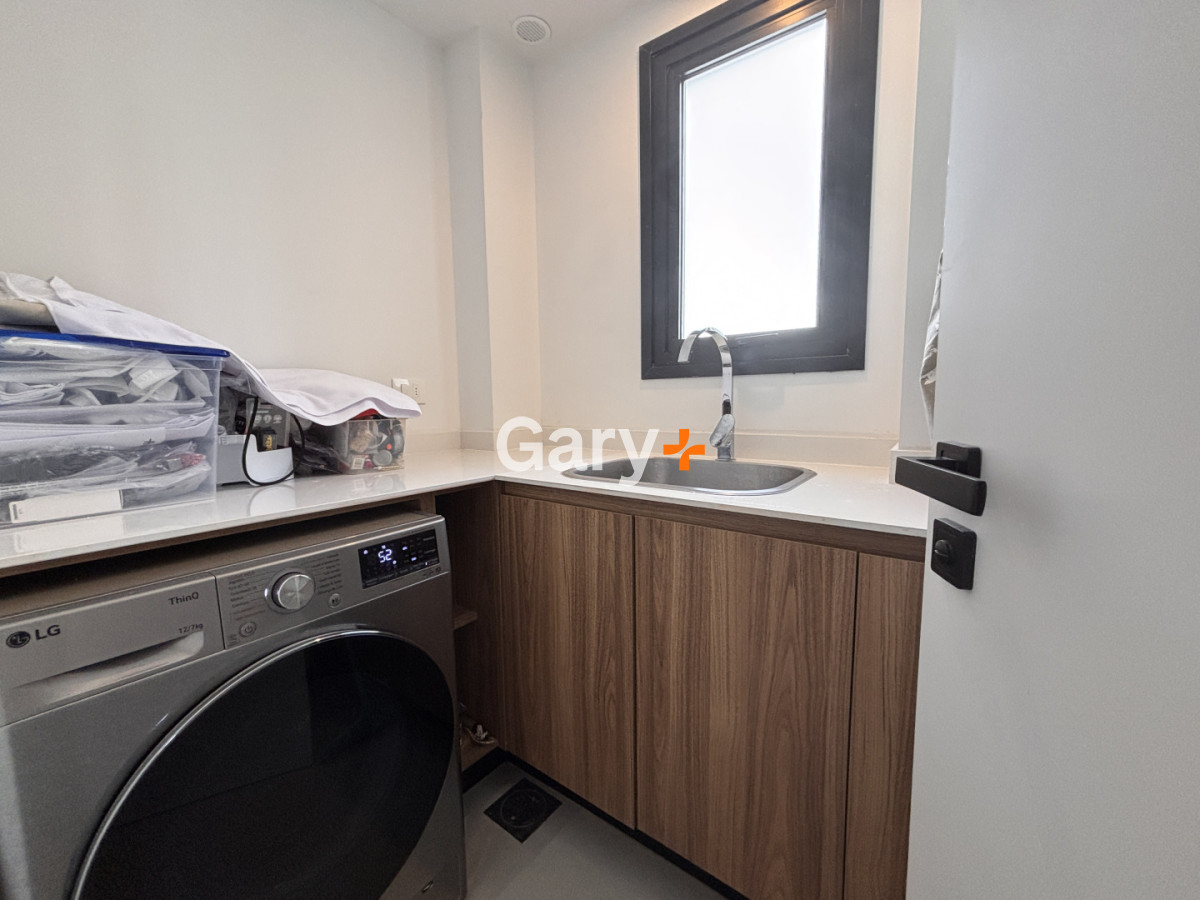 Apartamento ID.27050 - Penthouse de 3 dormitorios en venta, Punta del Este