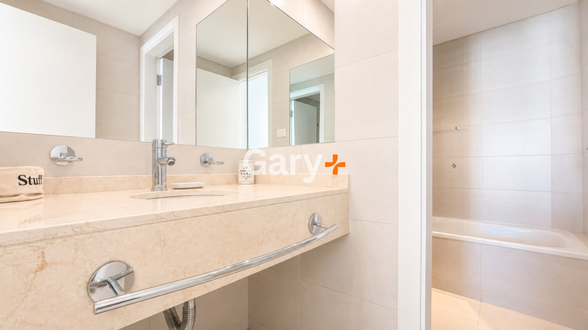 Apartamento ID.3600 - Apartamento en venta y alquiler temporario  3 dormitorios en Playa Brava, Punta del Este