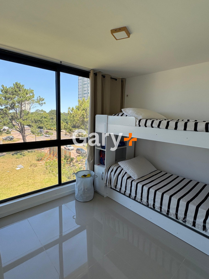 Apartamento ID.24913 - Apartamento de 3 dormitorios en venta Punta del Este