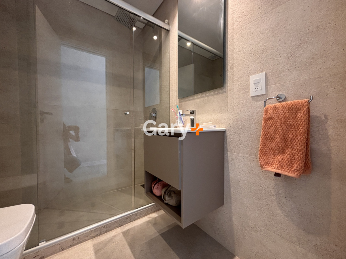 Apartamento ID.27050 - Penthouse de 3 dormitorios en venta, Punta del Este