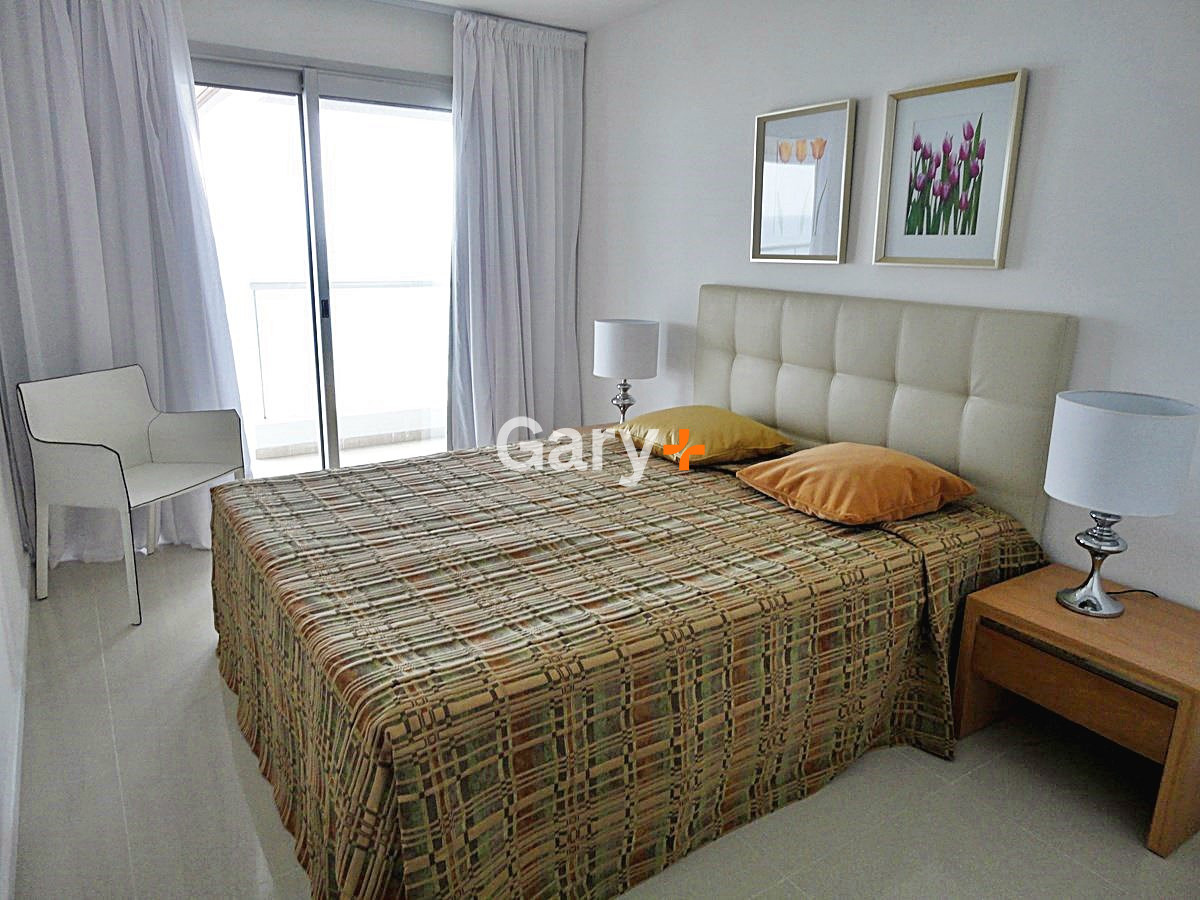 Apartamento ID.17122 - Punta del Este, 3 dormitorios con vista directa al mar