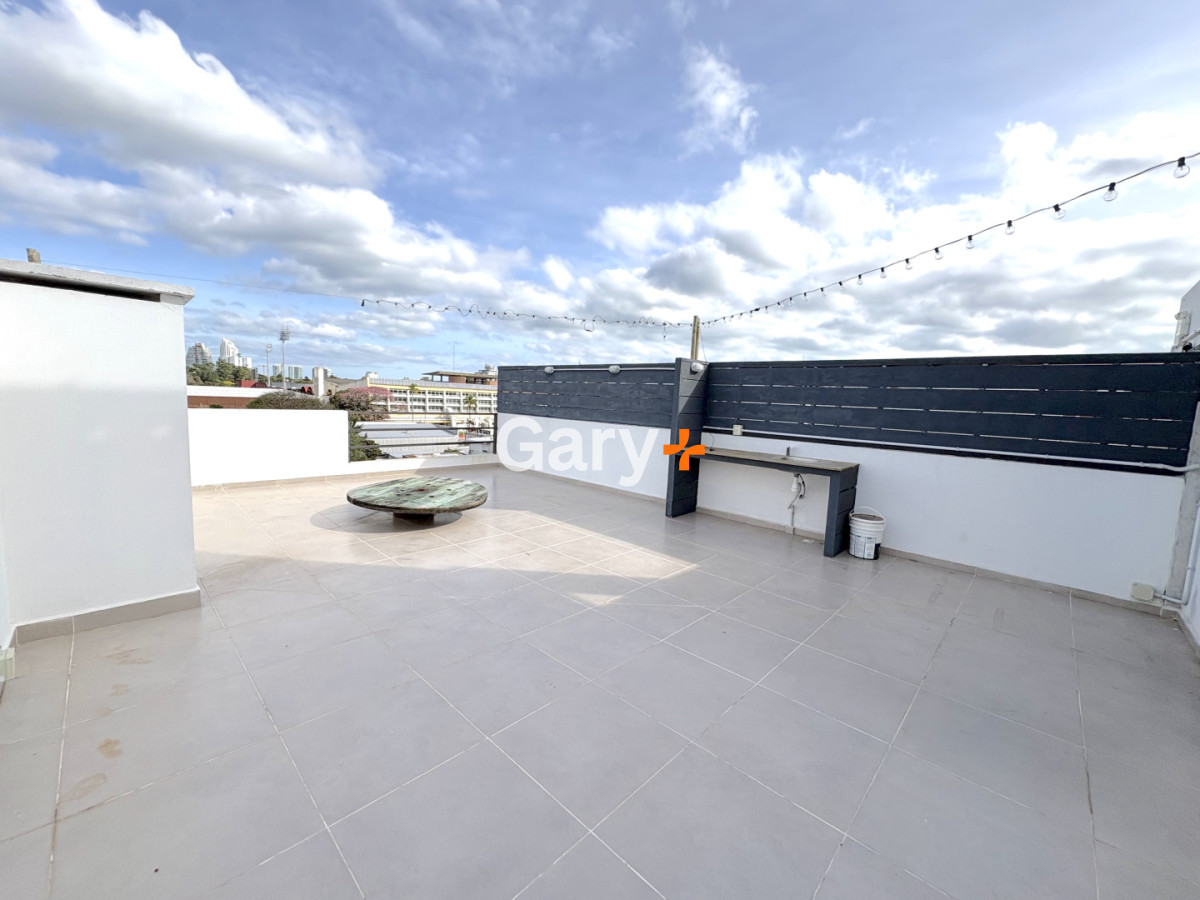 Apartamento ID.27303 - Apartamento en venta 2 dormitorios en excelente punto Maldonado