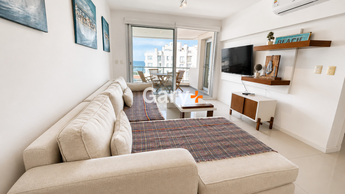 Apartamento ID.3600 - Apartamento en venta y alquiler temporario  3 dormitorios en Playa Brava, Punta del Este