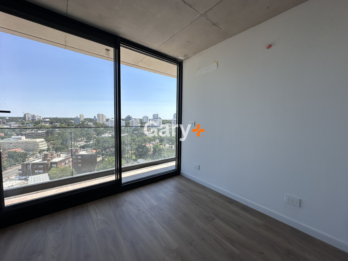 Apartamento ID.28637 - Apartamento en venta de 2 dormitorios Punta del Este