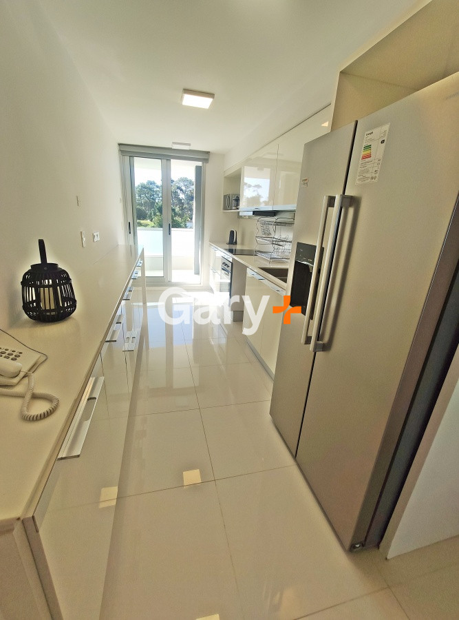 Apartamento ID.400 - Penthouse frente al mar, categoría y  punta del este