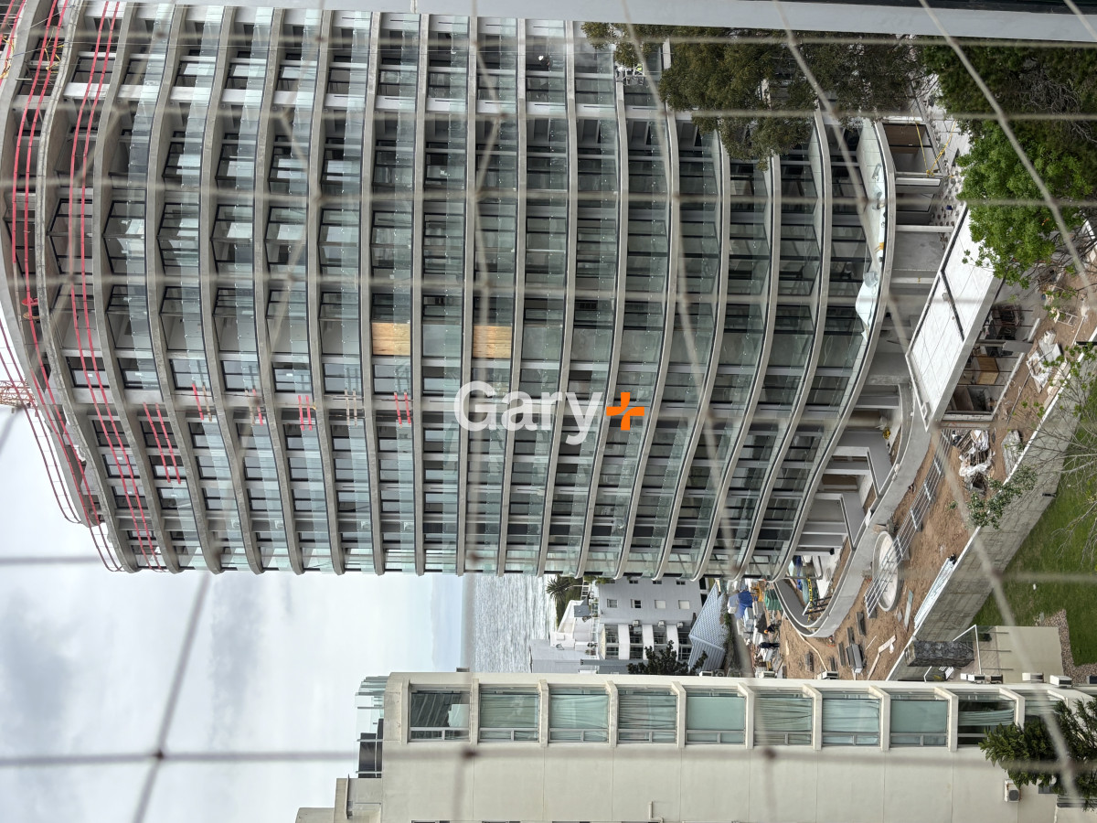 Apartamento ID.3600 - Apartamento en venta y alquiler temporario  3 dormitorios en Playa Brava, Punta del Este