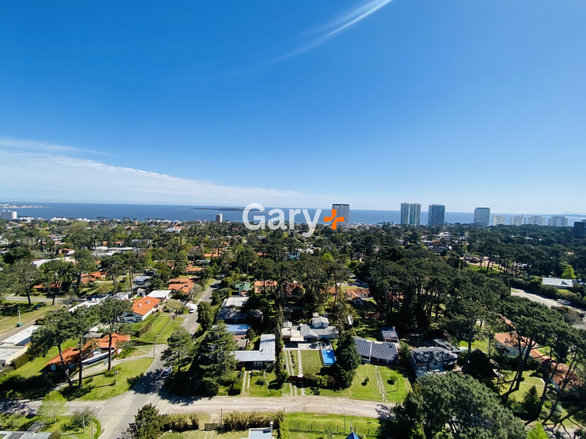 Apartamento ID.27293 - Hermoso apartamento en venta de 3 dormitorios en suite, con vistas de ensueño