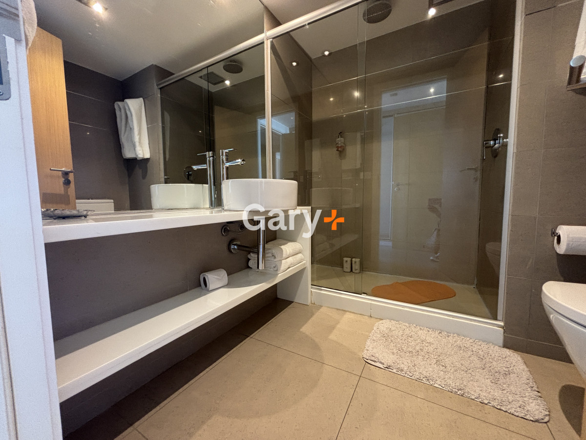 Apartamento ID.4354 - Apartamento en venta Playa Mansa 2 dormitorios