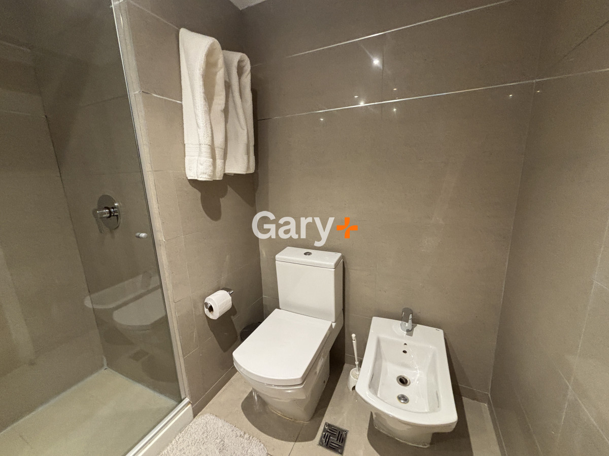 Apartamento ID.4354 - Apartamento en venta Playa Mansa 2 dormitorios