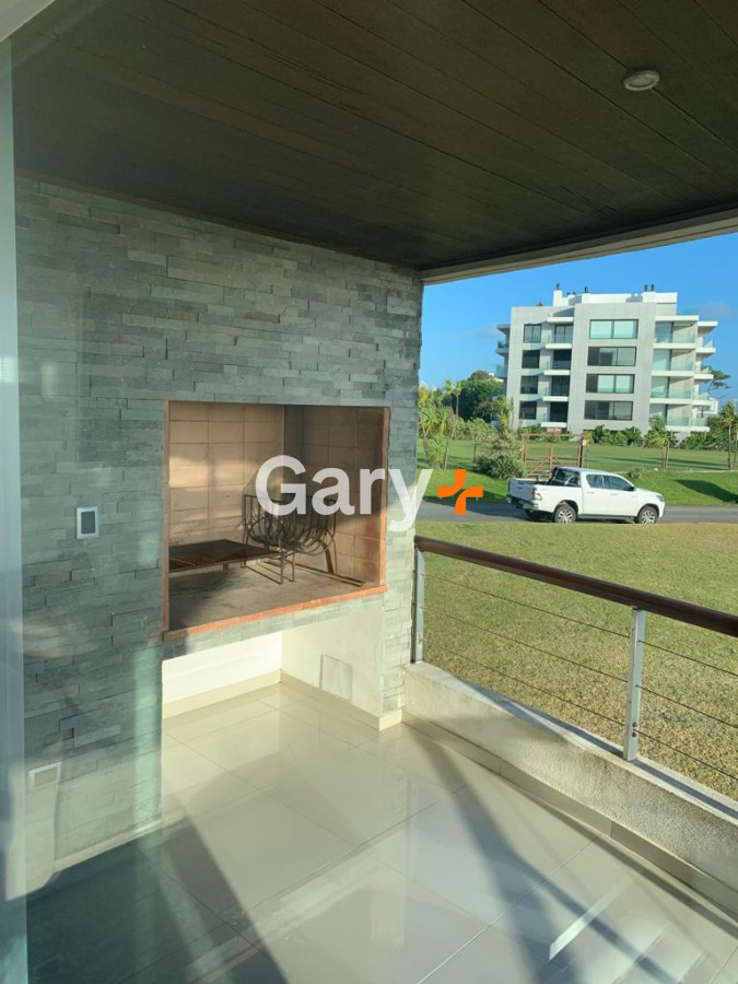 Apartamento ID.1148 - Apartamento en venta Playa Mansa 3 dormitorios