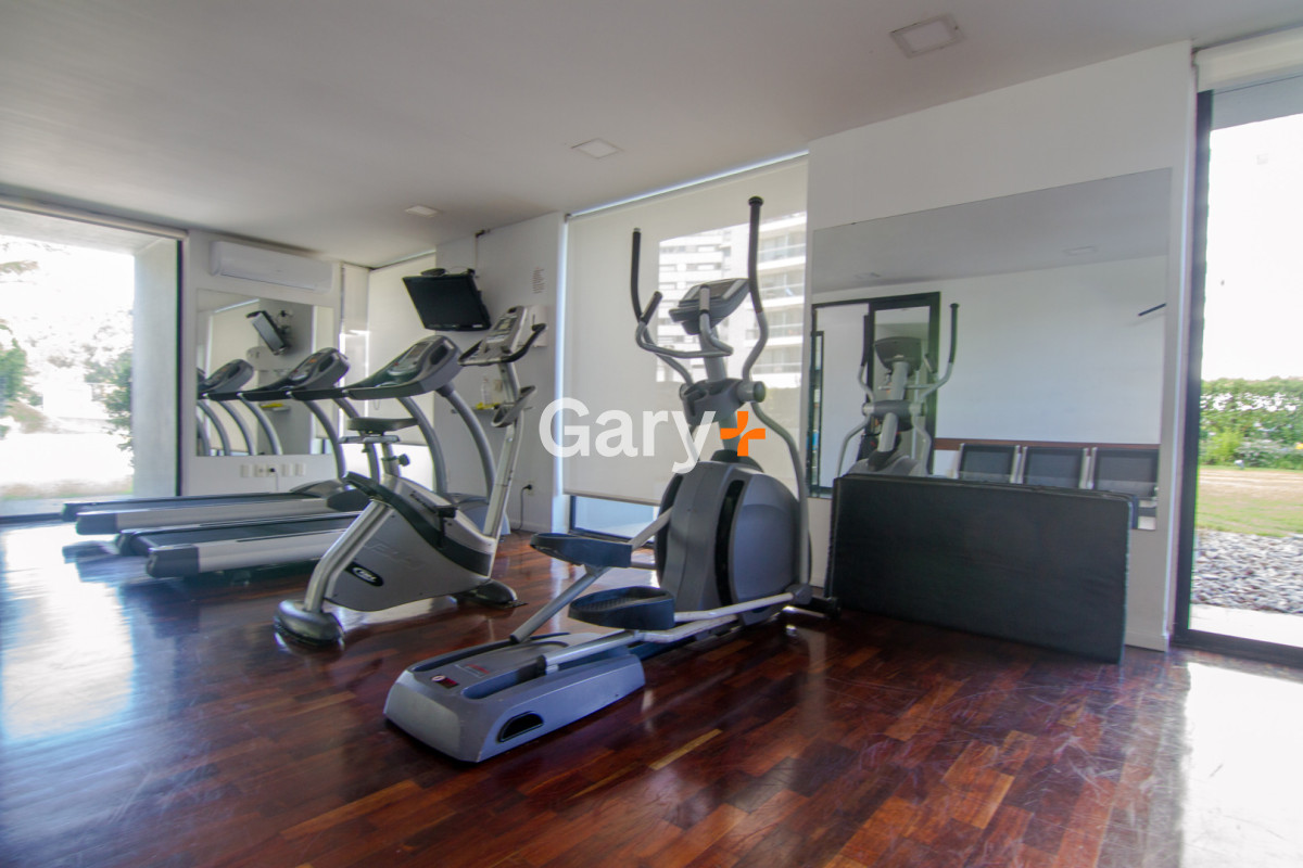 Apartamento ID.10315 - Apartamento en venta de 3 dormitorios en Roosevelt, Punta del Este