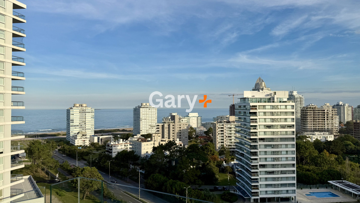 Apartamento ID.28655 - Apartamento de categoría en venta con vista al mar 
