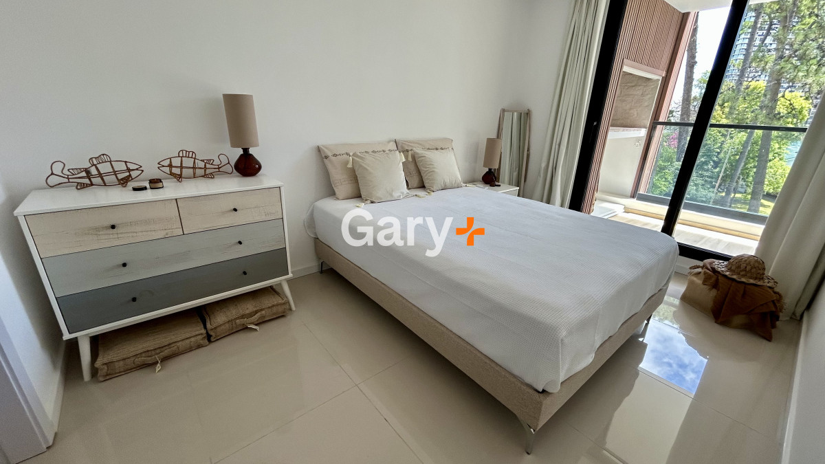 Apartamento ID.25146 - Apartamento en venta en Playa Mansa, 2 dormitorios 