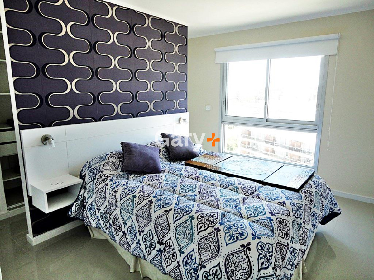 Apartamento ID.15866 - Apartamento en venta de 2 dormitorios en playa brava Punta del Este