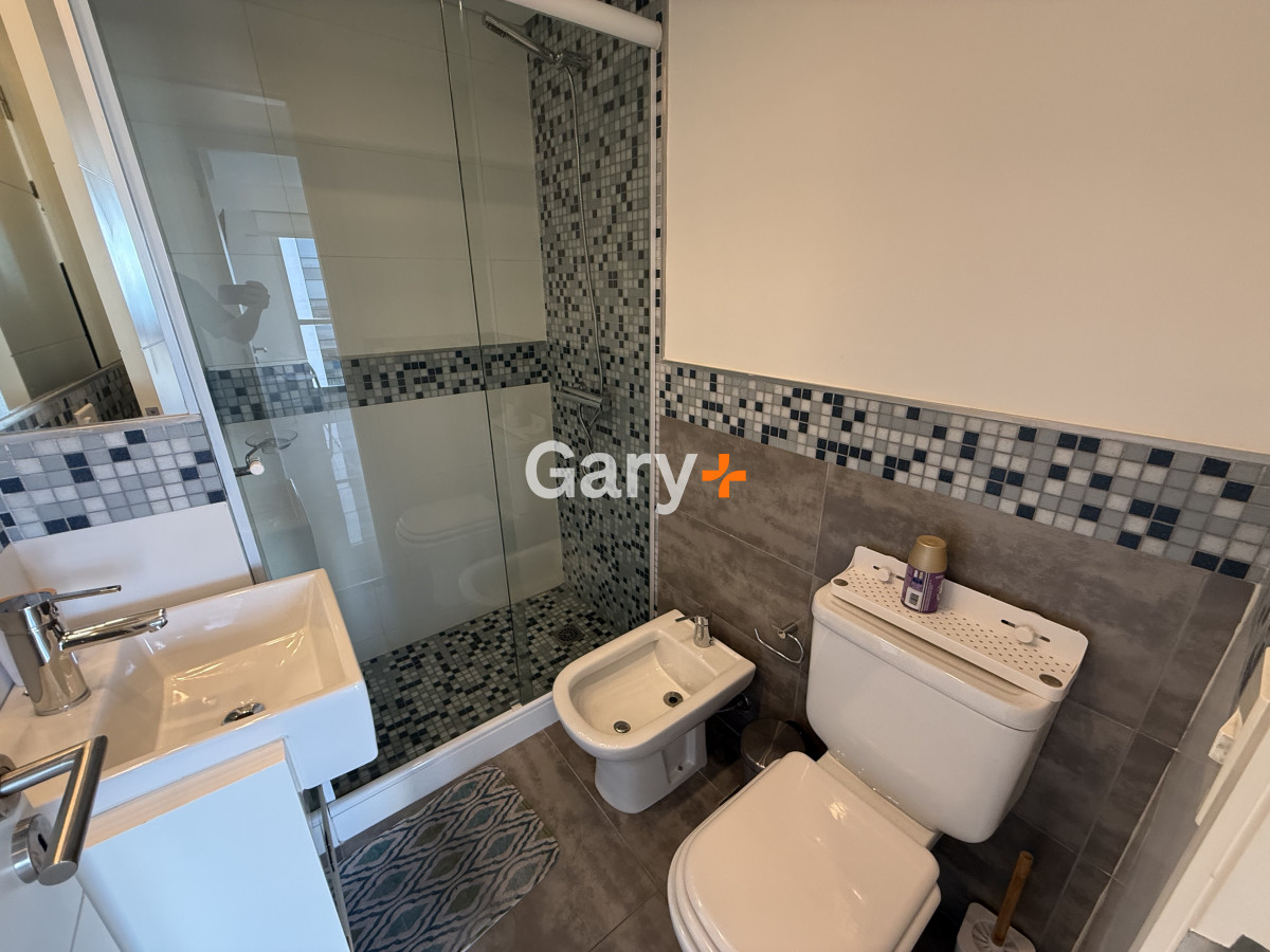 Apartamento ID.25563 - Apartamento en venta a 100 metros del mar