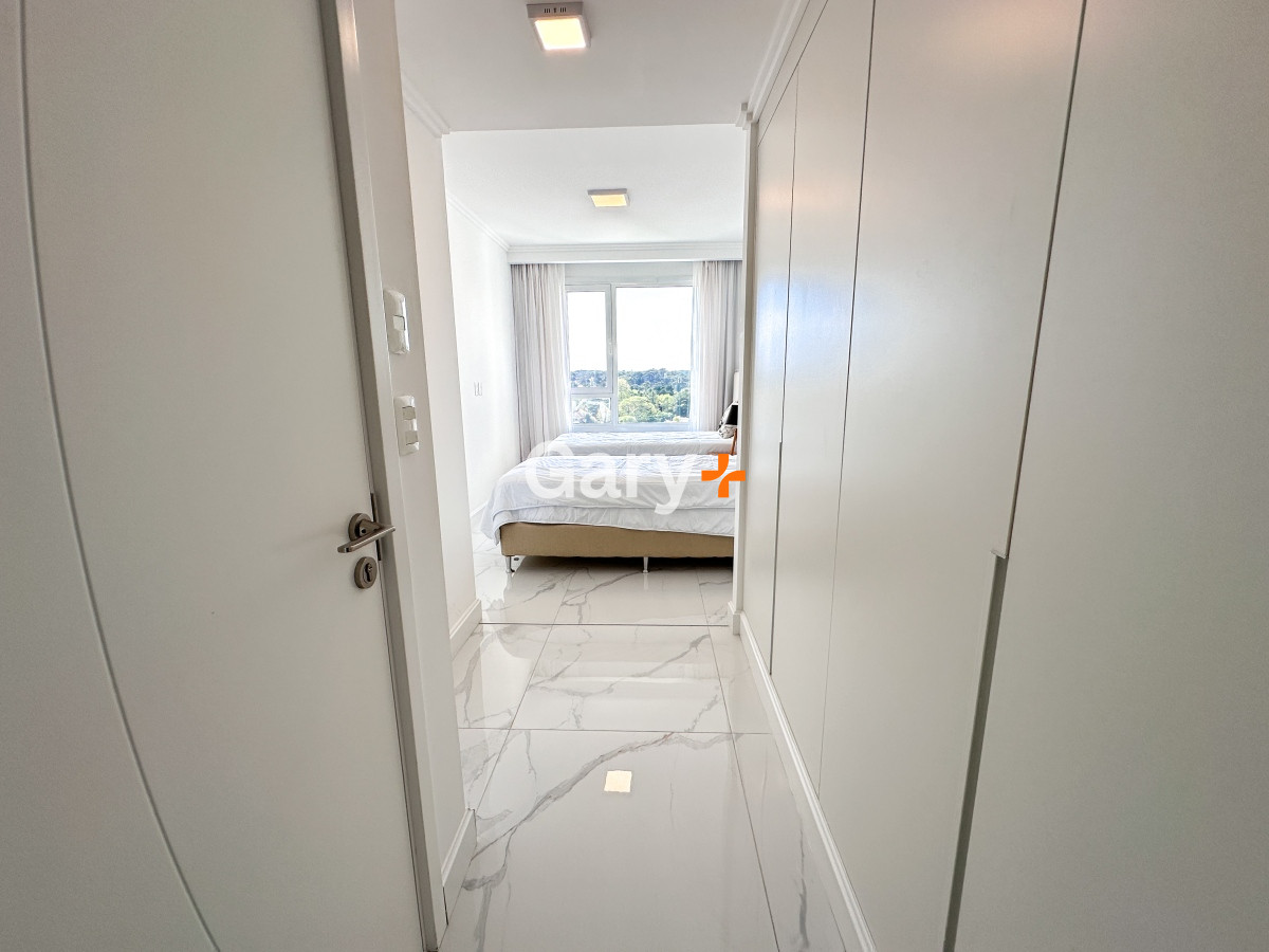 Apartamento ID.25161 - Apartamento de 3 dormitorios en venta en Punta del Este