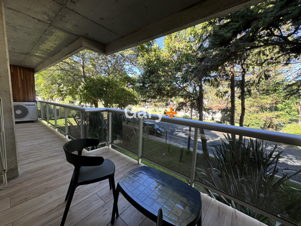 Apartamento ID.28547 - Apartamento en venta 2 dormitorios 2 baños playa mansa