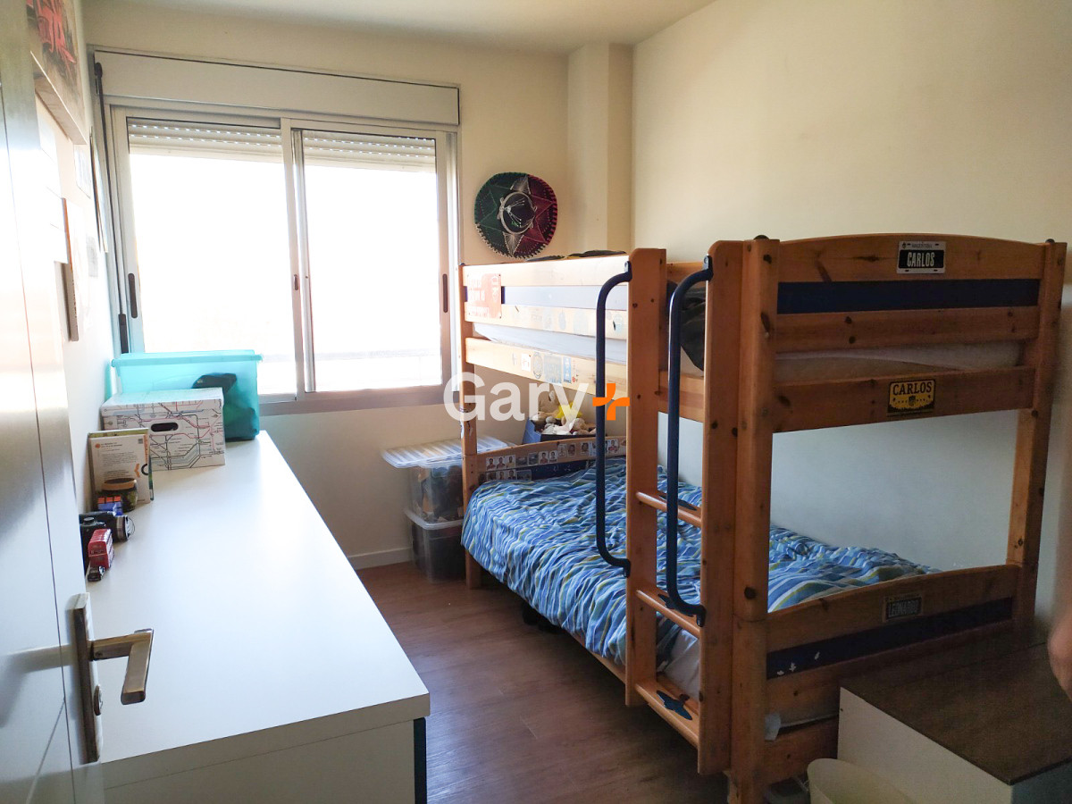 Apartamento ID.28327 - ¡Bienvenido a su nuevo hogar en el corazón de Montevideo! 
