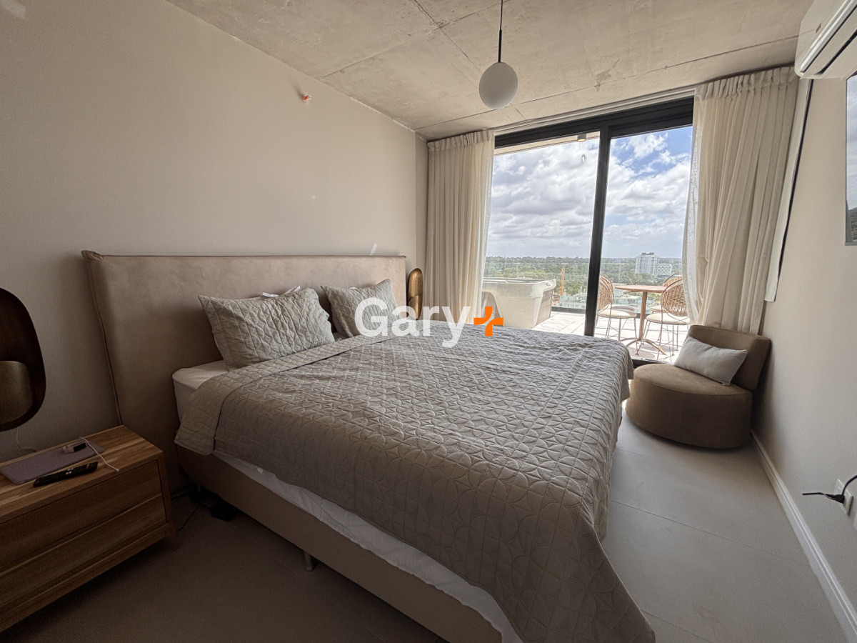 Apartamento ID.27050 - Penthouse de 3 dormitorios en venta, Punta del Este