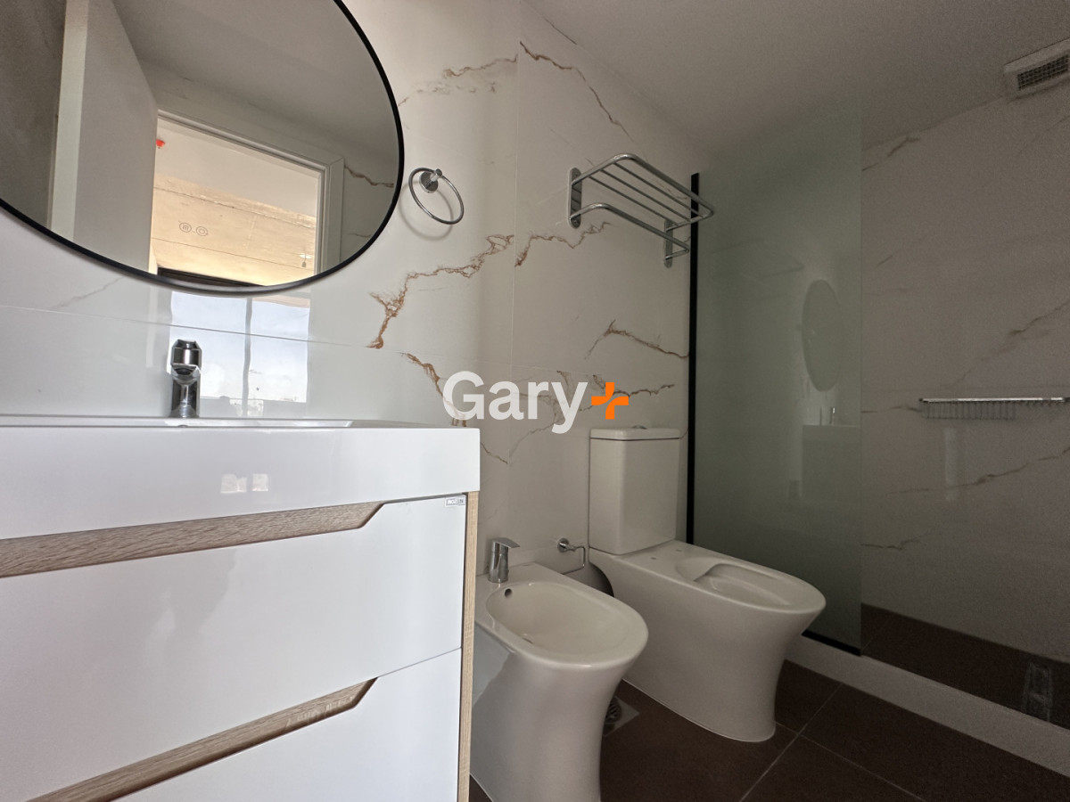 Apartamento ID.28636 - Apartamento en venta de 2 dormitorios en Punta del Este
