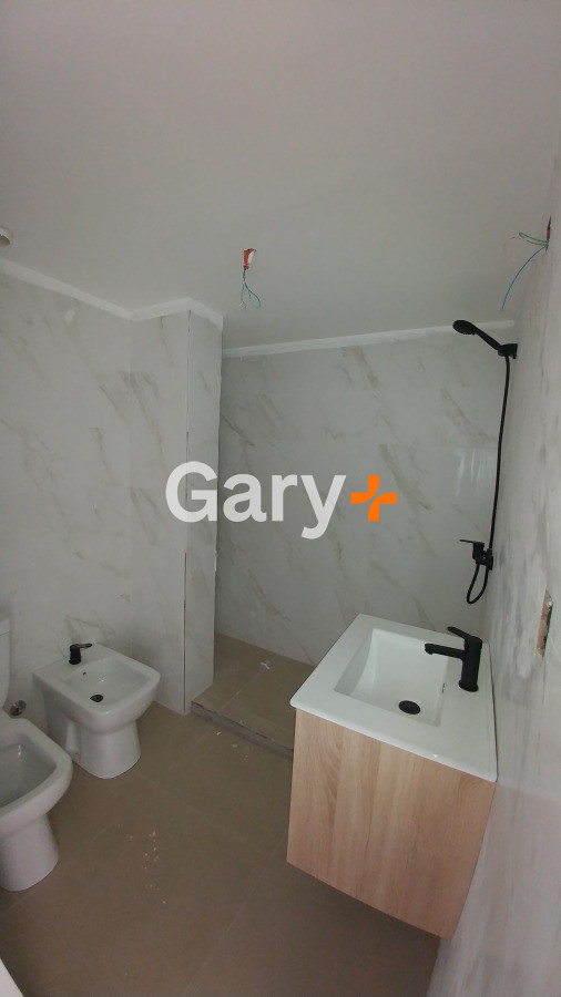 Apartamento ID.27750 - Apartamento de 2 dormitorios en venta, Punta del Este