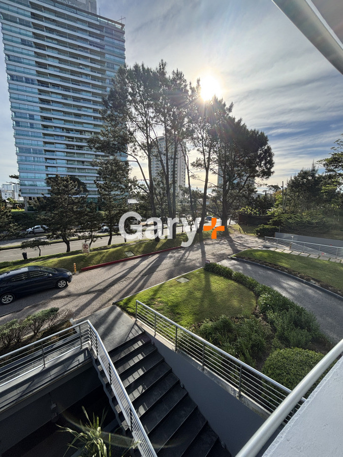 Apartamento ID.28858 - Apartamento de 2 dormitorios venta punta del este