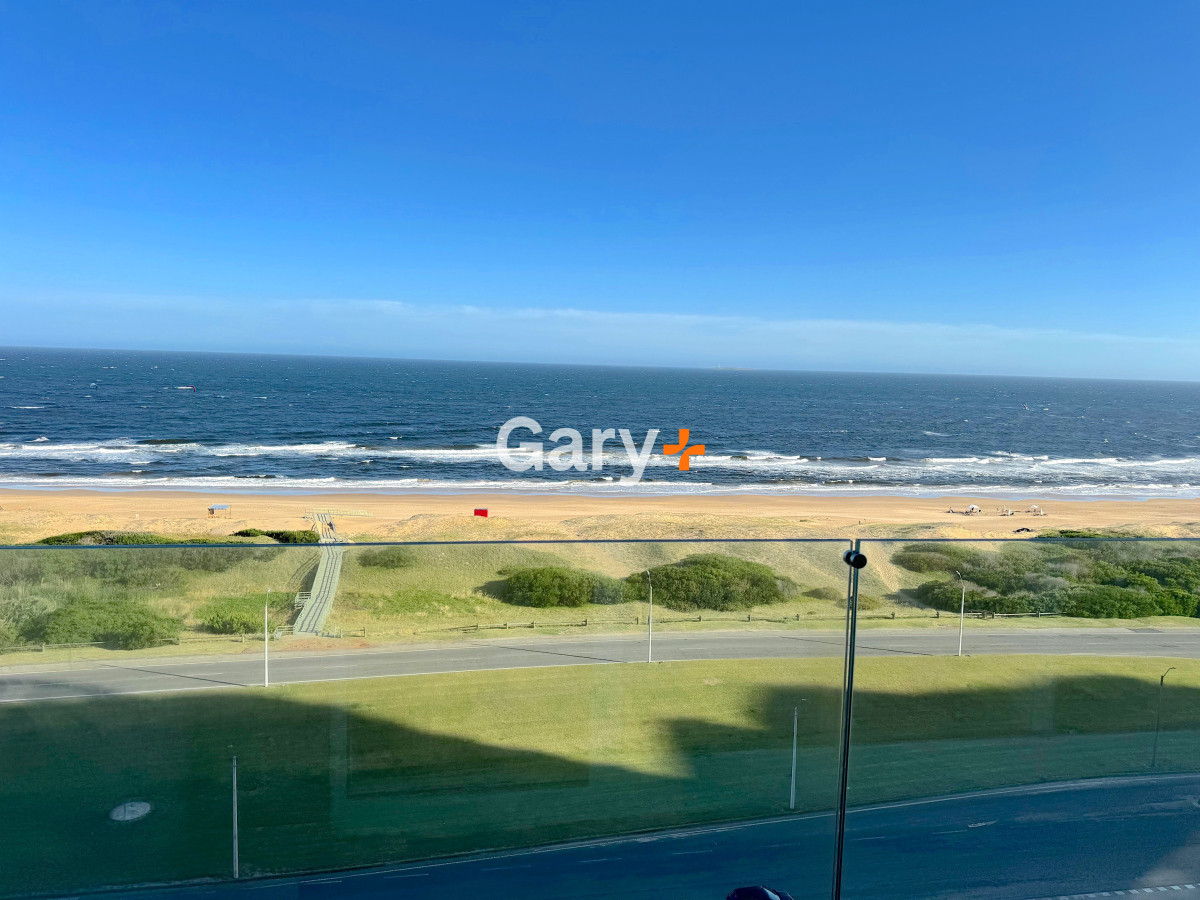 Apartamento ID.28402 - Apartamento 3 dormitorios y dependencia en venta en Punta del Este, Le Parc