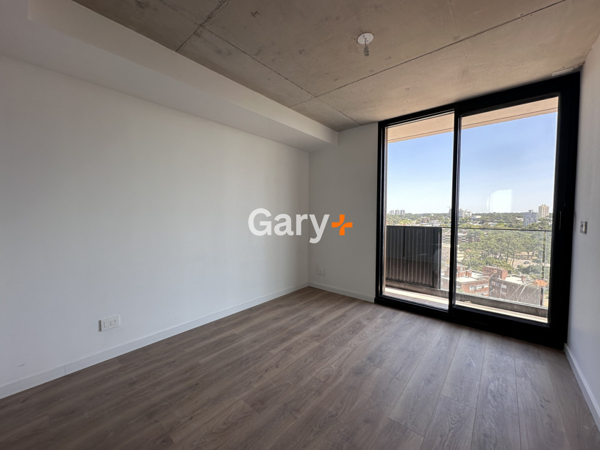 Apartamento ID.28636 - Apartamento en venta de 2 dormitorios en Punta del Este