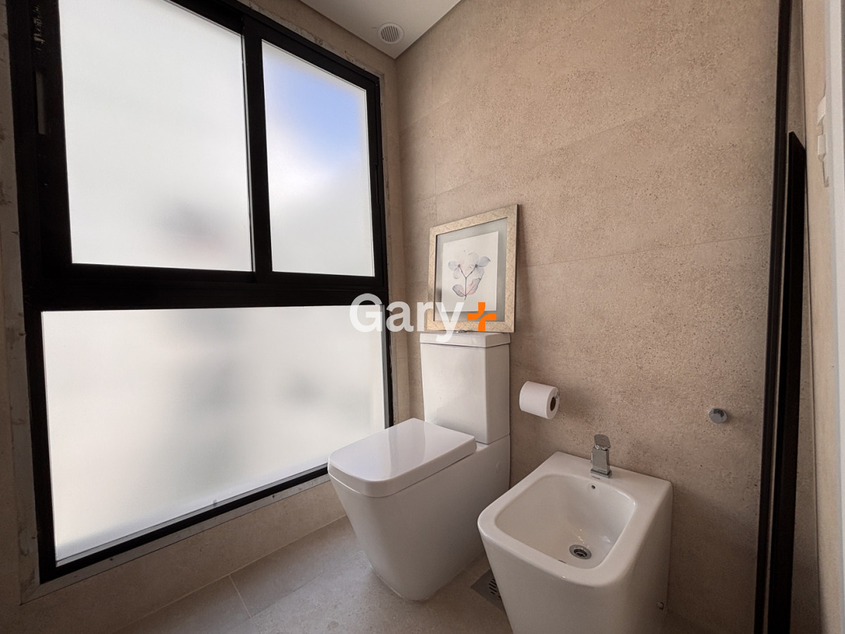 Apartamento ID.27050 - Penthouse de 3 dormitorios en venta, Punta del Este
