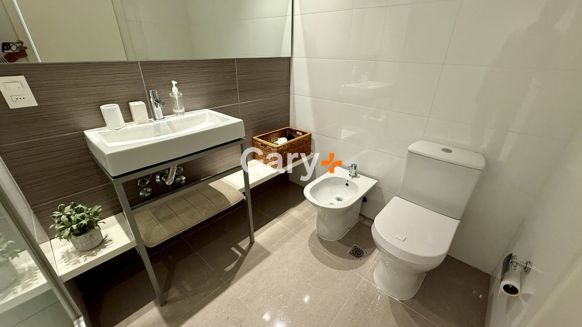 Apartamento ID.28655 - Apartamento de categoría en venta con vista al mar 