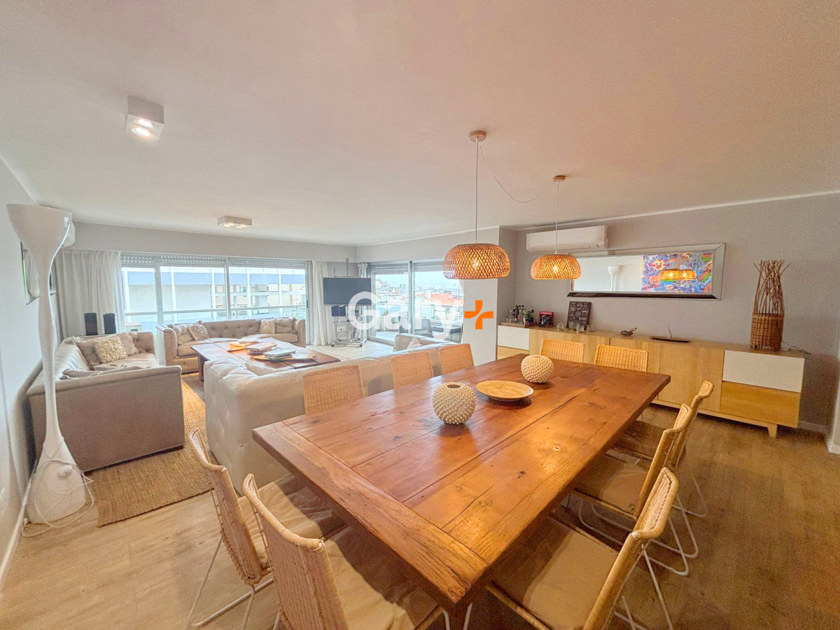 Apartamento ID.28916 - Apartamento en venta punta del este de 3 dormitorios