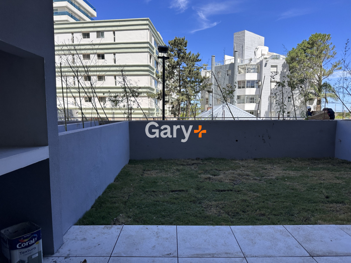 Apartamento ID.26174 - Apartamento de 2 dormitorios en venta, Playa Brava, Punta del Este