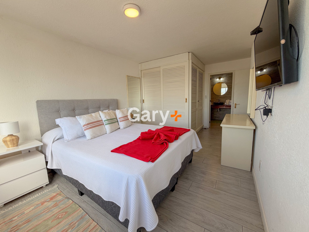 Apartamento ID.18425 - Apartamento en venta, Puerto Punta del Este
