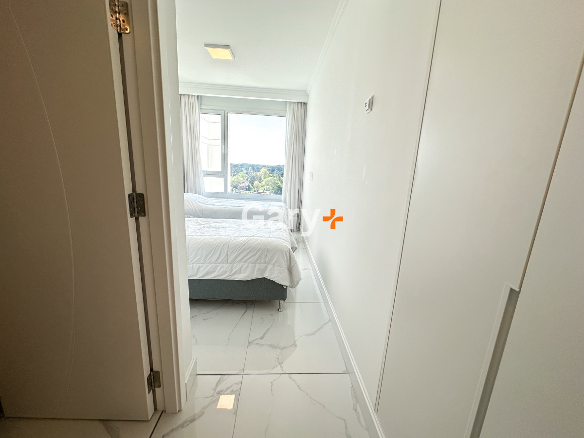 Apartamento ID.25161 - Apartamento de 3 dormitorios en venta en Punta del Este