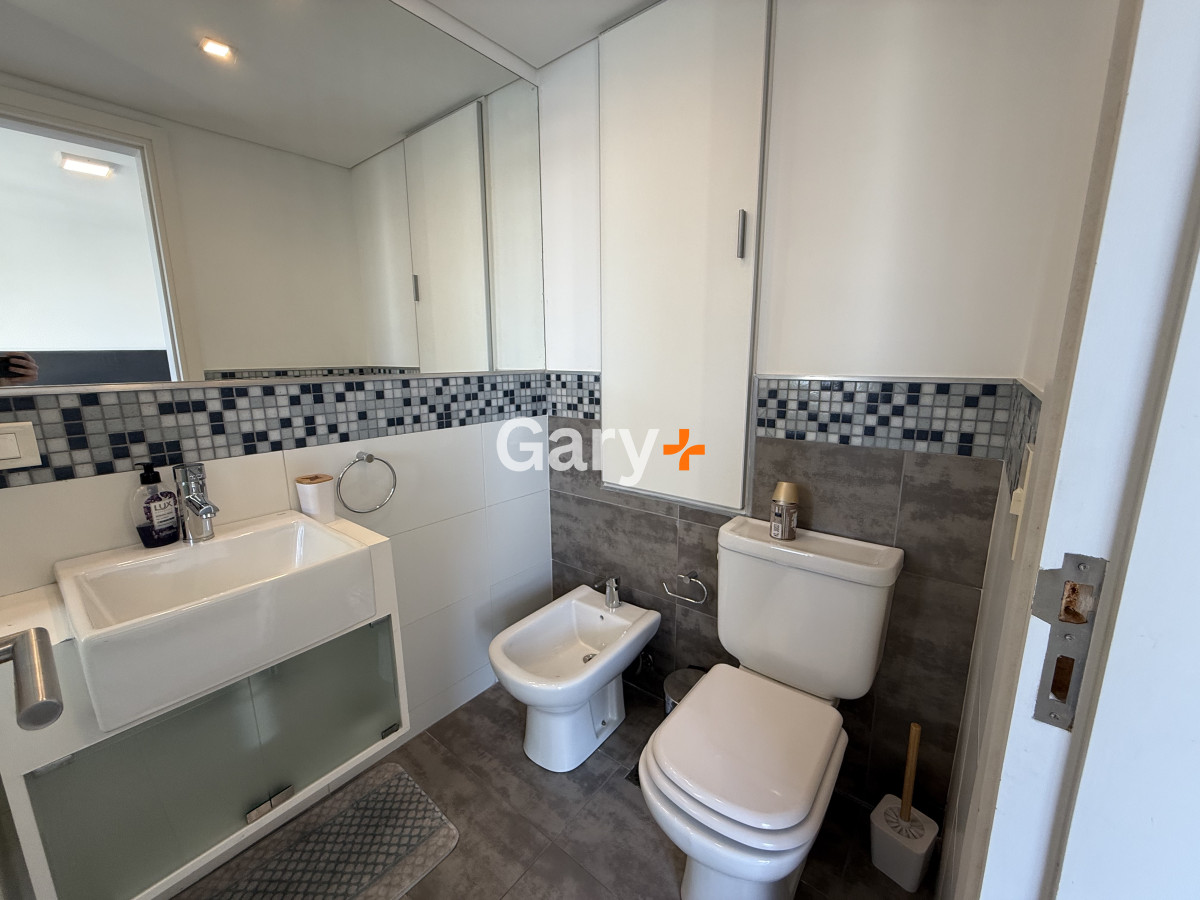 Apartamento ID.25563 - Apartamento en venta a 100 metros del mar