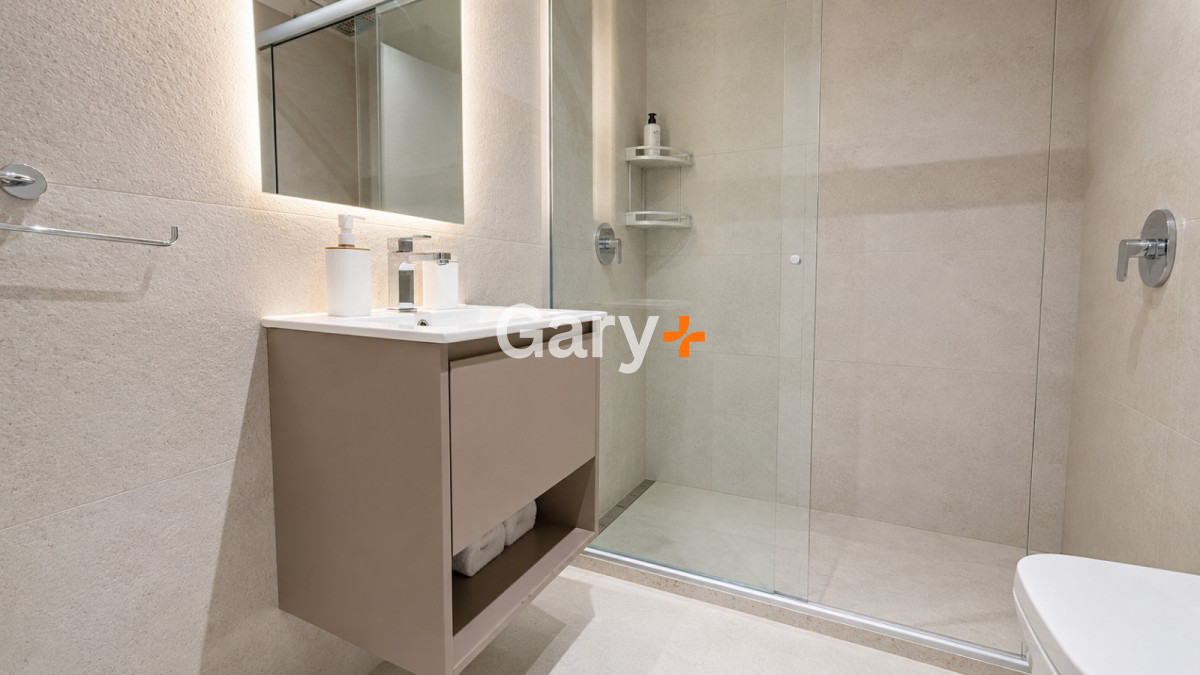 Apartamento ID.29390 - Apartamento en venta de 2 dormitorios en Playa Brava Punta del Este